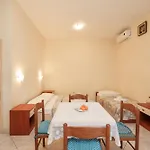 Beachfront Jermen Διαμέρισμα