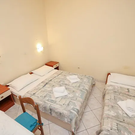 Beachfront Jermen Сукошан