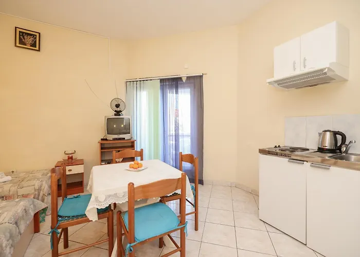 Beachfront Jermen Appartement