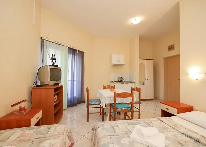 Beachfront Jermen Appartement *